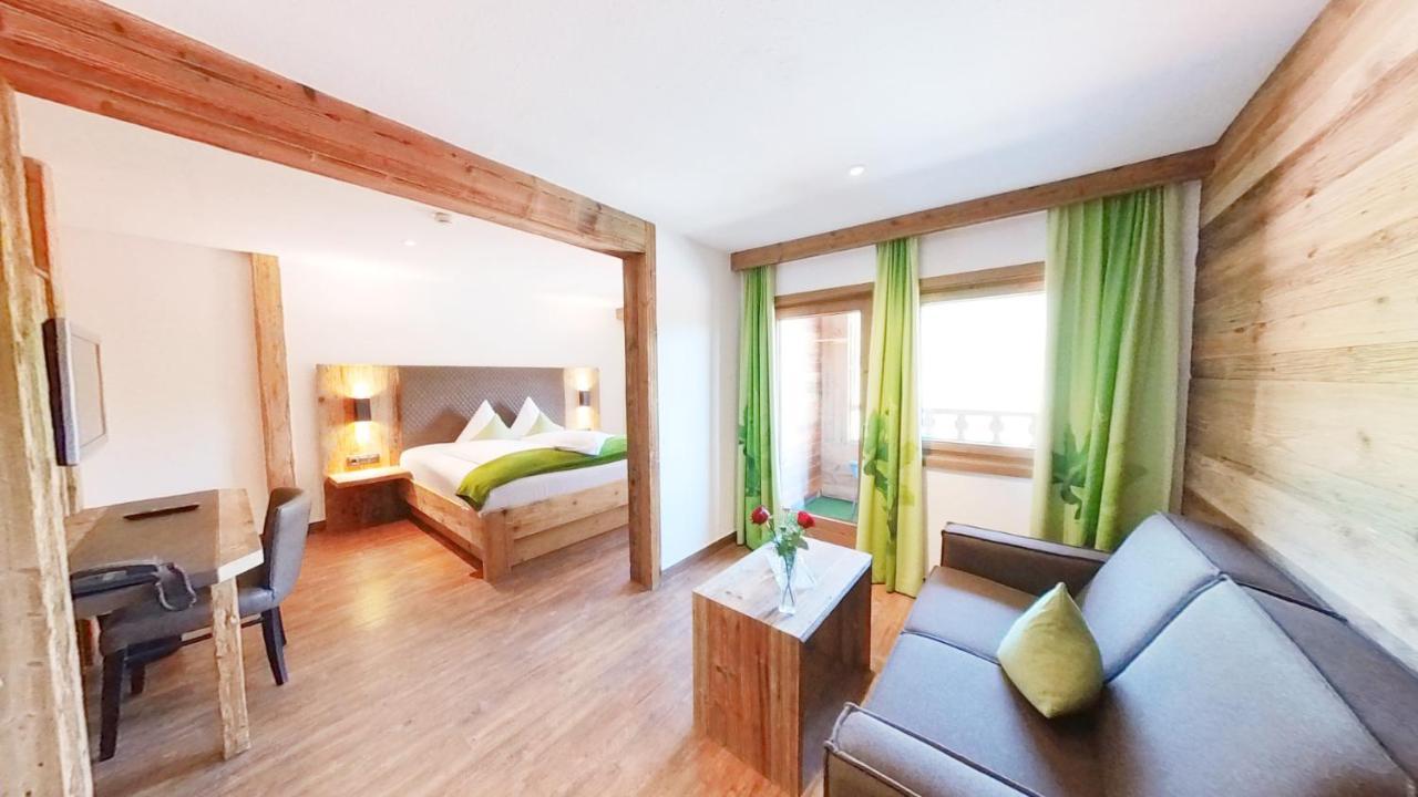 Feuriger Tatzlwurm Hotel ไบริชเซลล์ ภายนอก รูปภาพ