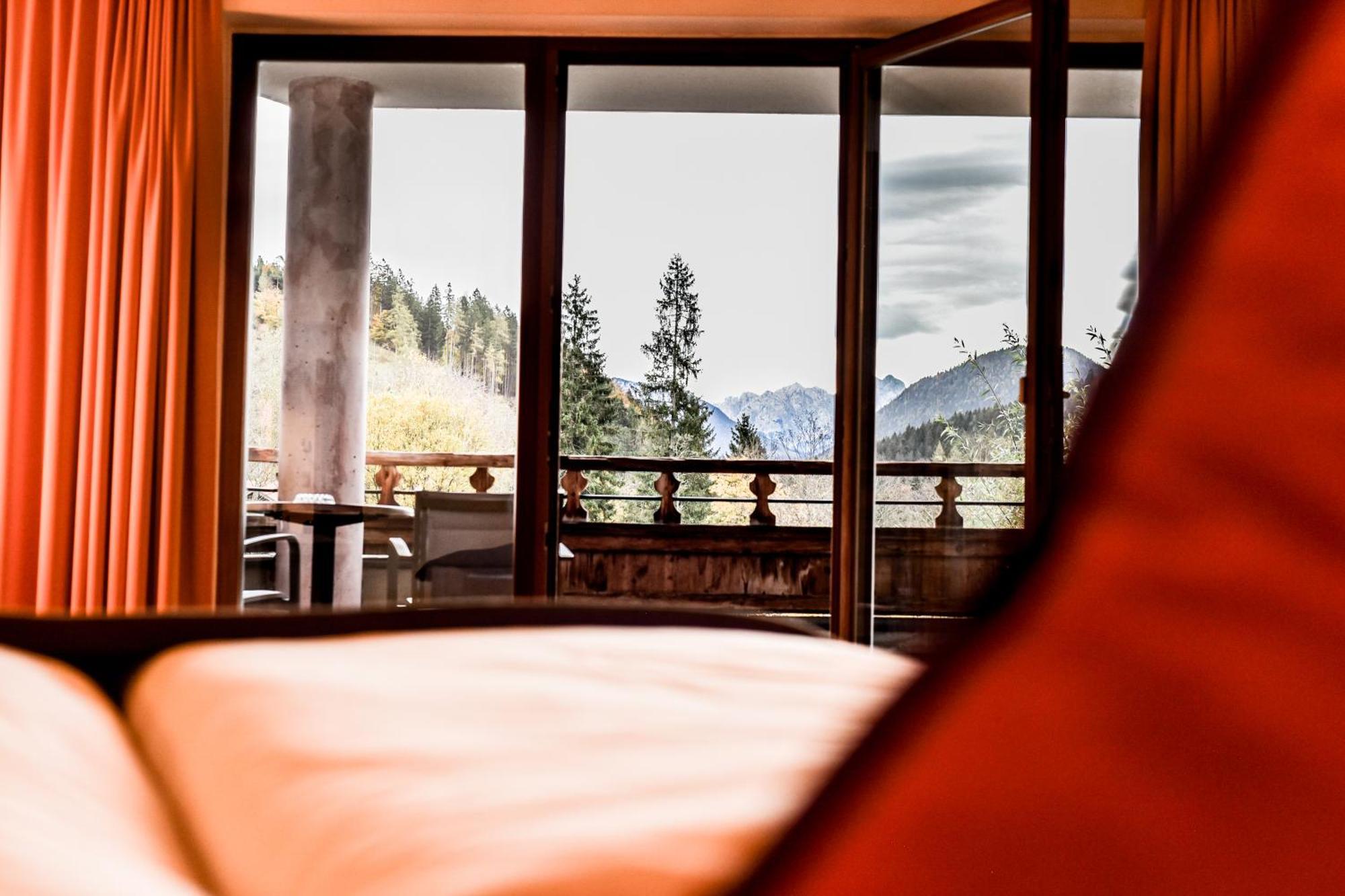 Feuriger Tatzlwurm Hotel ไบริชเซลล์ ภายนอก รูปภาพ